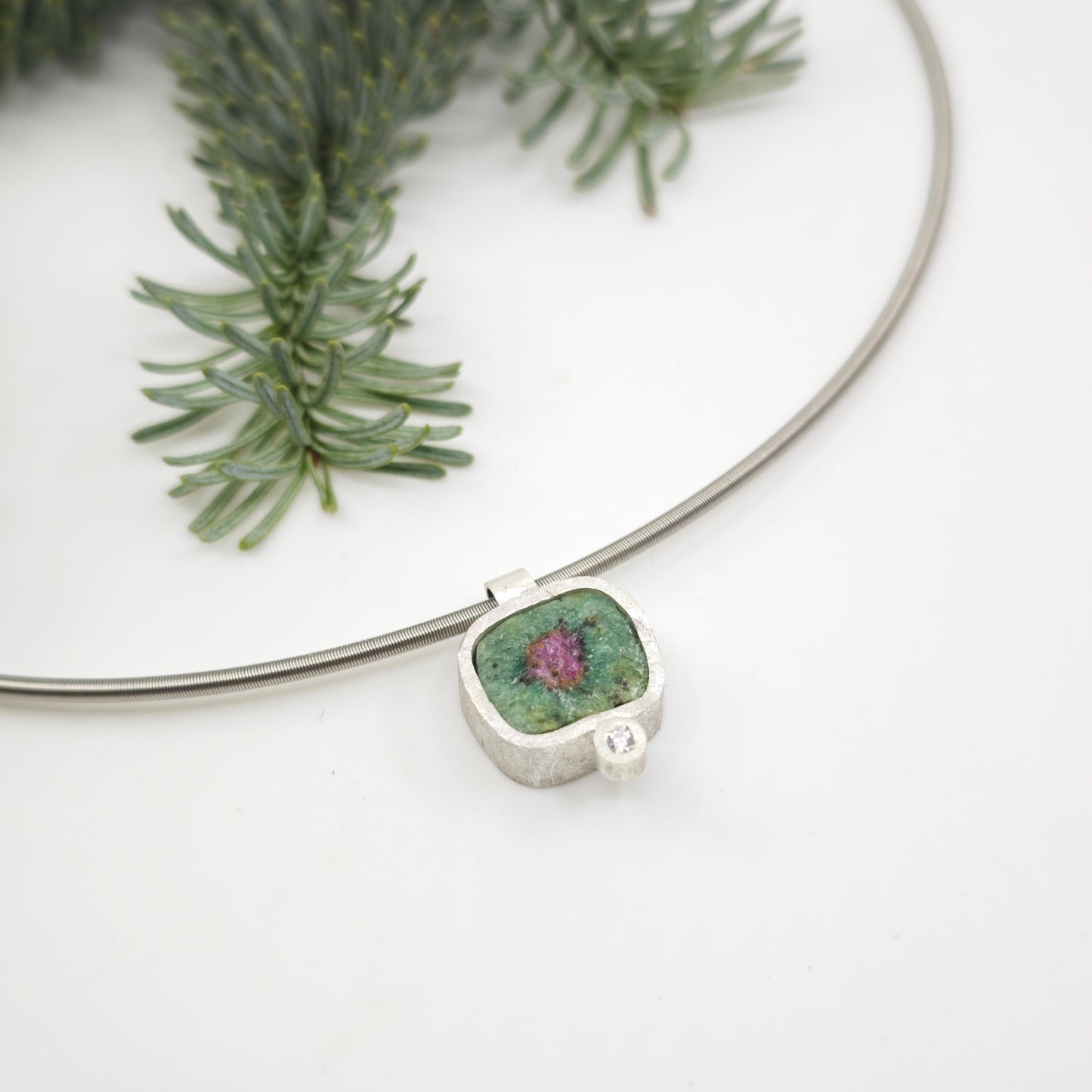 Collar Elna ( pieza única)