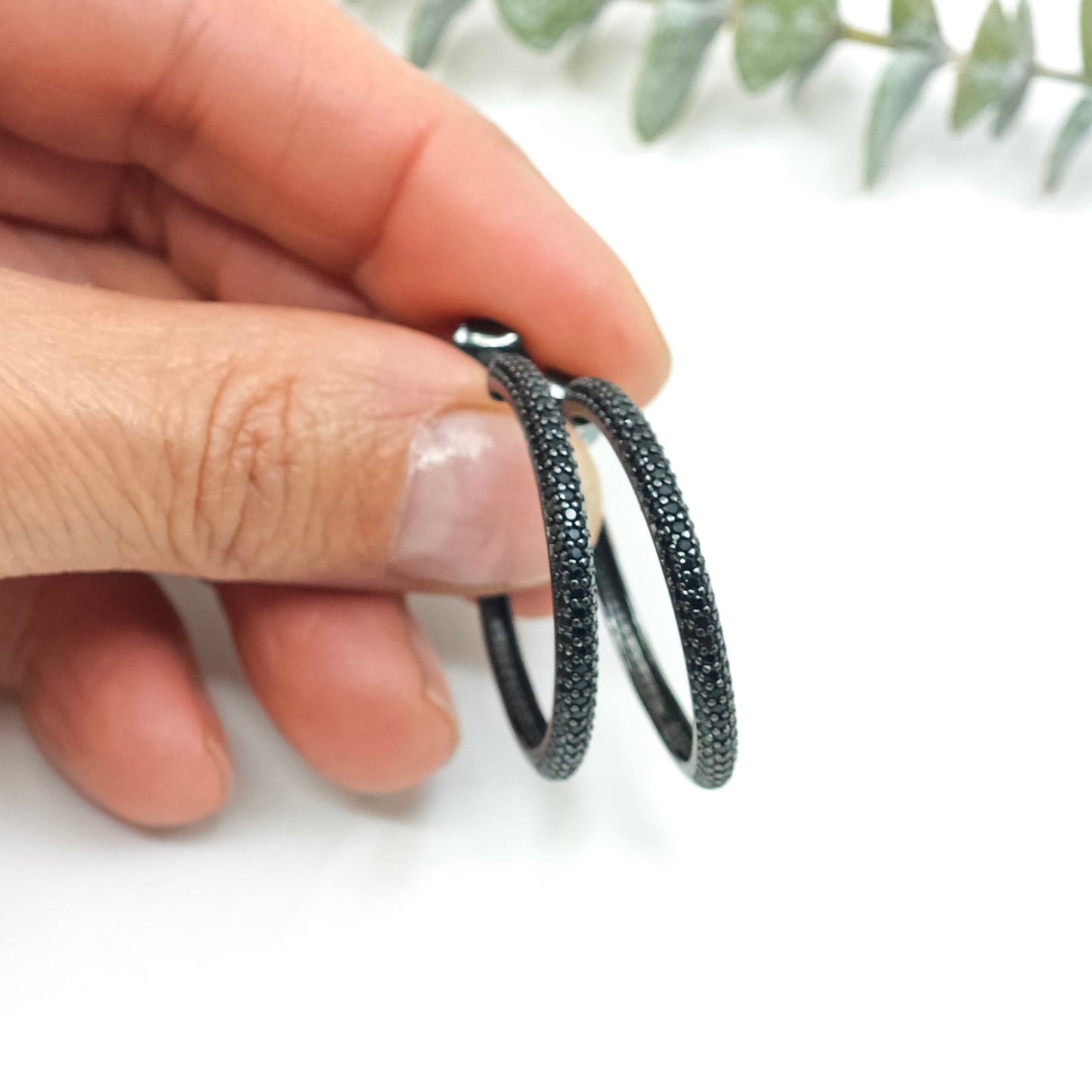 Pendiente Aro negro grande