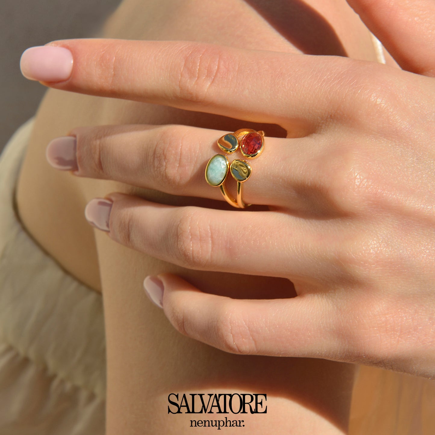 Anillo Nenúfar Amazonita chapado dorado