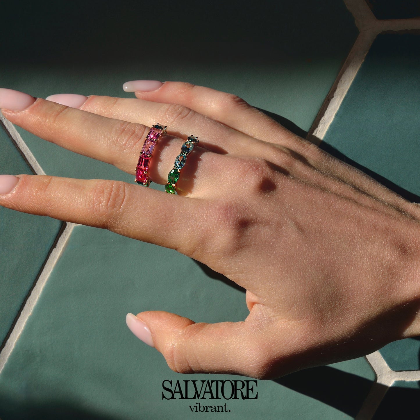 Anillo Vibrant colores