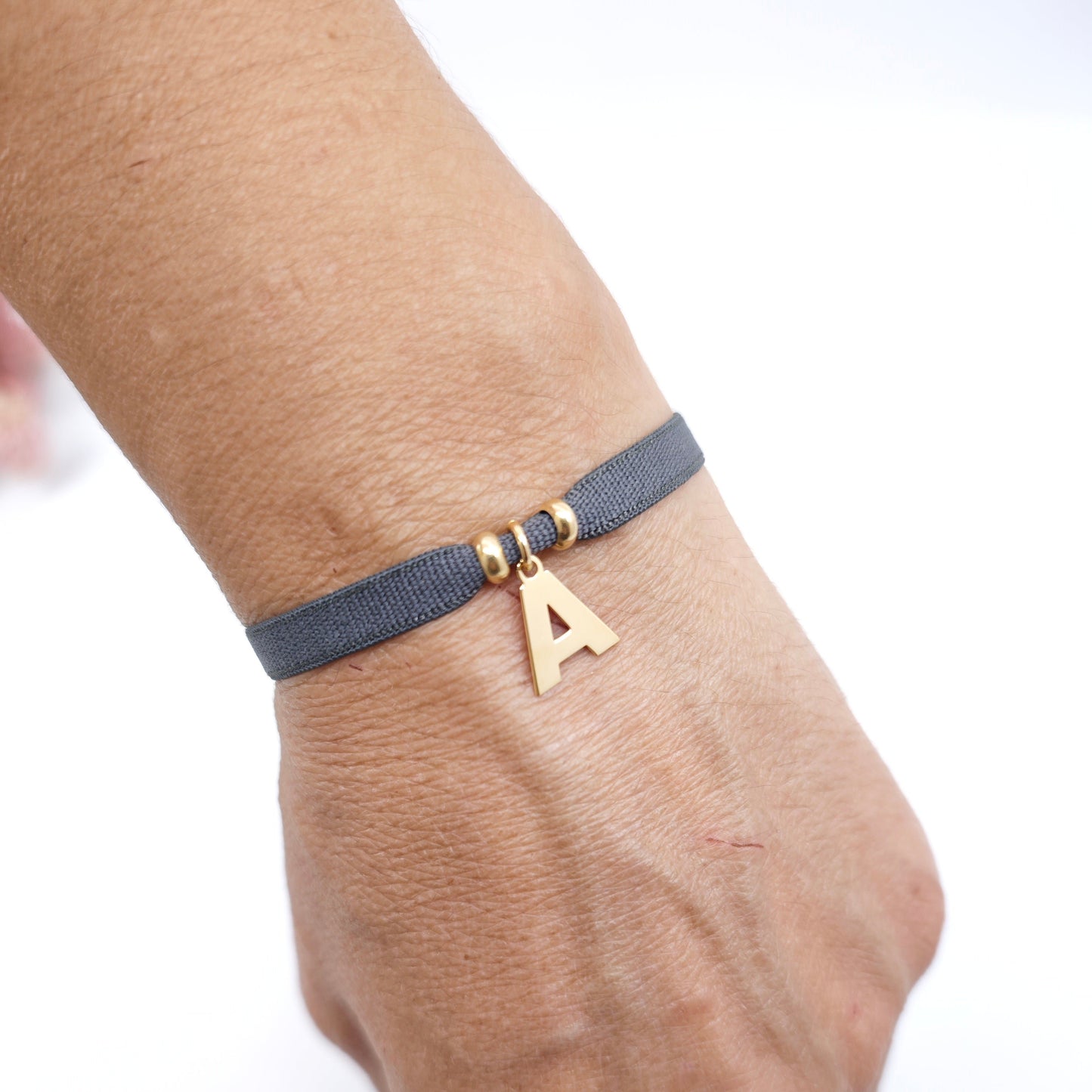 Pulsera Letter gris