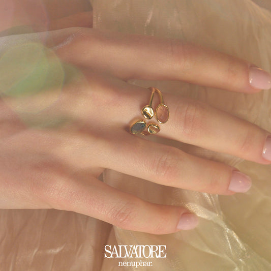 Anillo Nenúfar azul noche y mocha mousse
