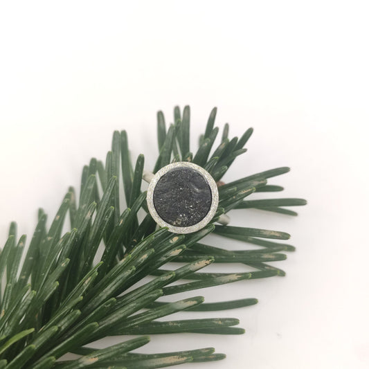 Anillo DARK pizarra con pirita